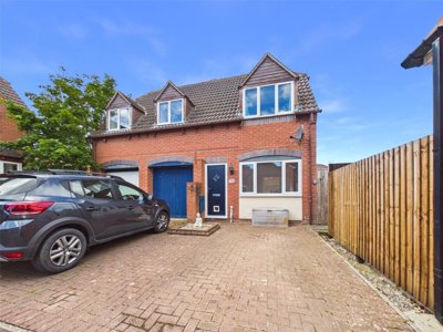 Property on Hasfield Close, GL2 4GJ