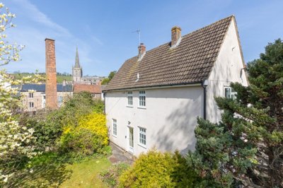 Property on Long Street, BA5 3QJ