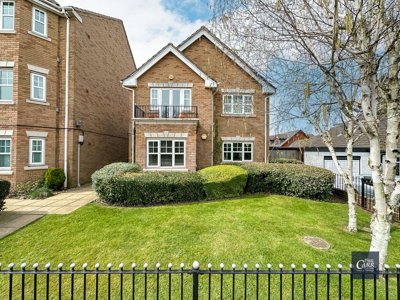 Property on Chester Road, B74 3TG