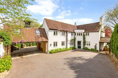 Property on The Fairway, SN10 5DX