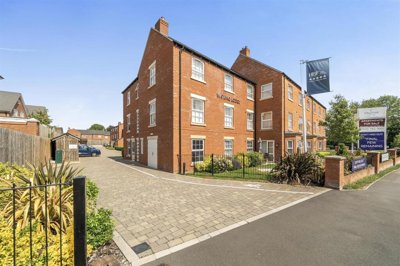 Property on Water Lane, NN12 6HR