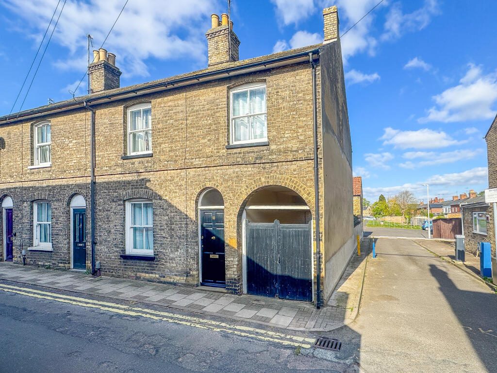 Terraced House