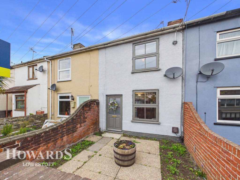 Terraced House