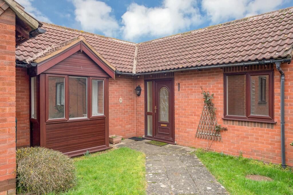 Property main image