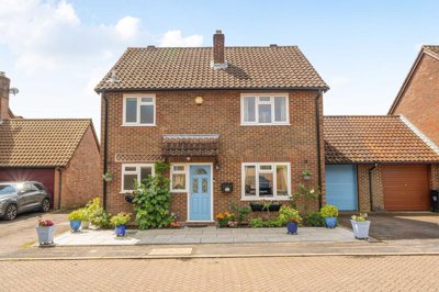 Property on Long Barrow Close, SO21 3ED