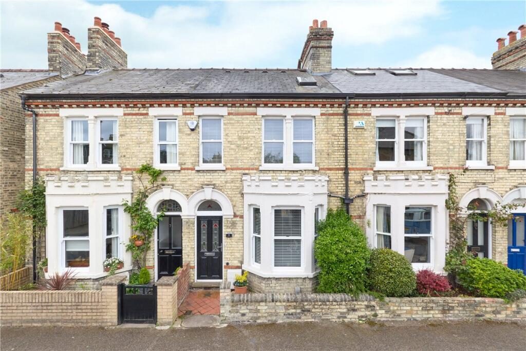 Terraced House