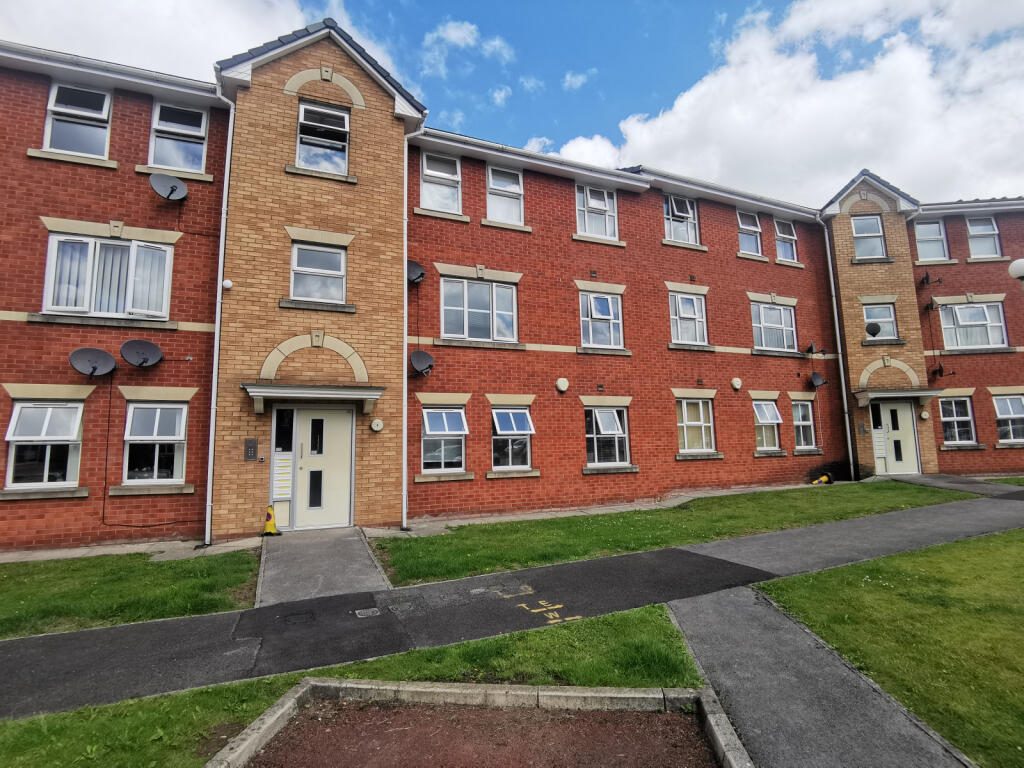 Property main image