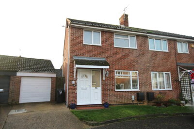 Property on Rayfield Close, CM6 1PJ