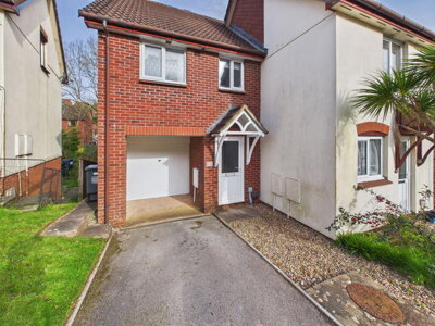 Property on Heron Way, TQ2 7SW