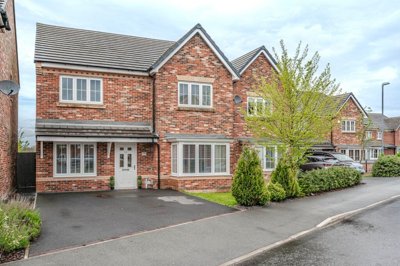 Property on Mill Lane, PR7 5WP