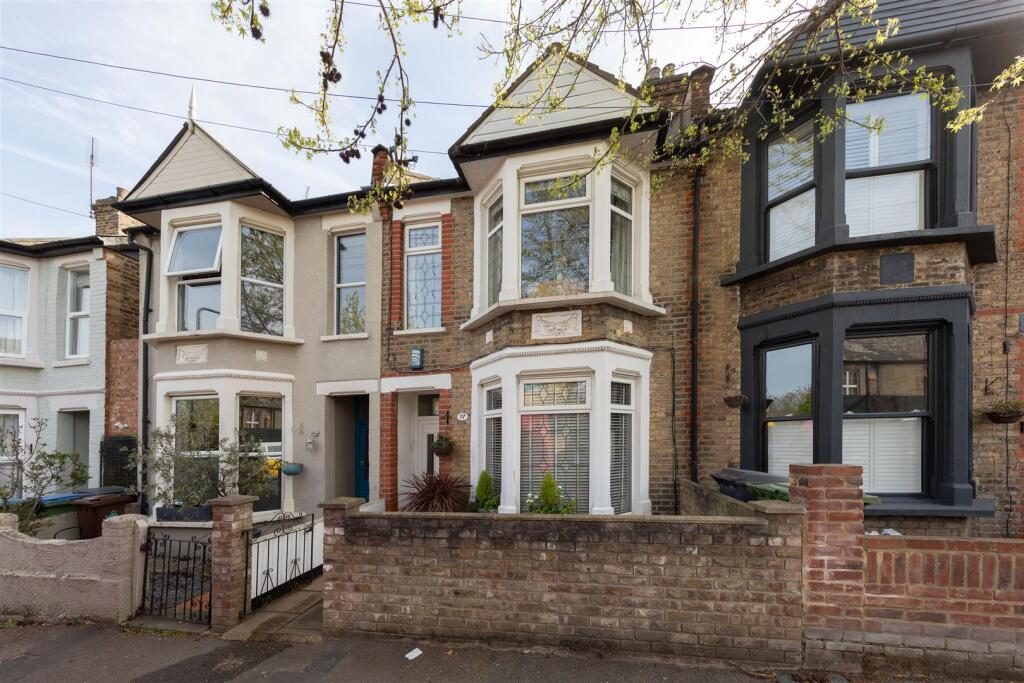 Terraced House