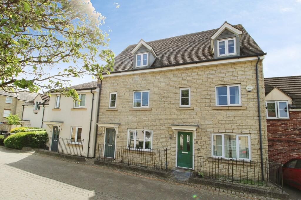 Terraced House