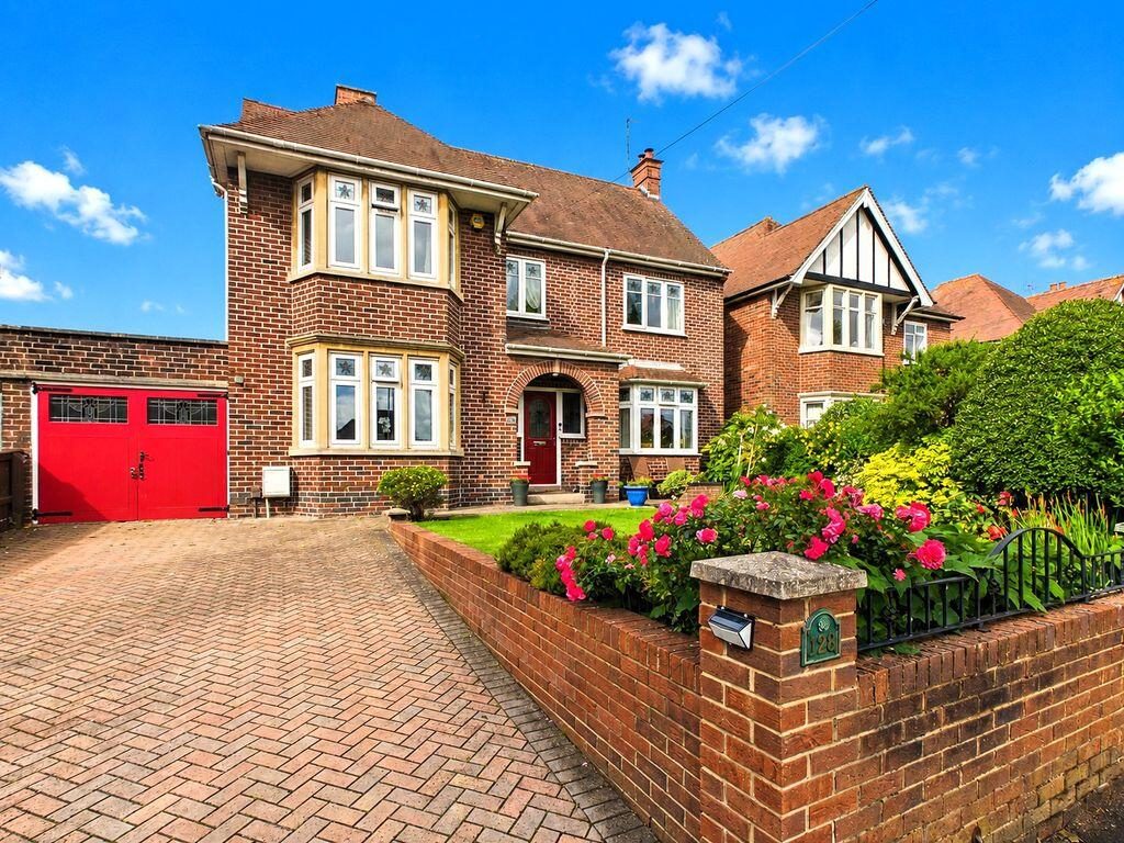 Property main image