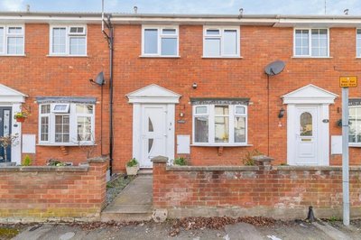 Property on Stuart Close, MK2 2NW