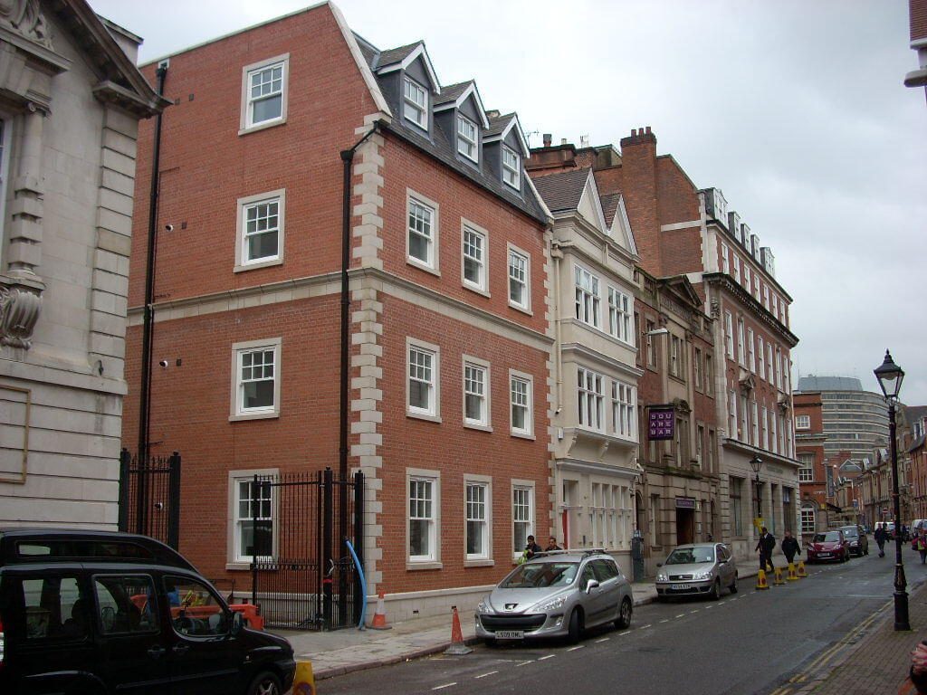 Property main image