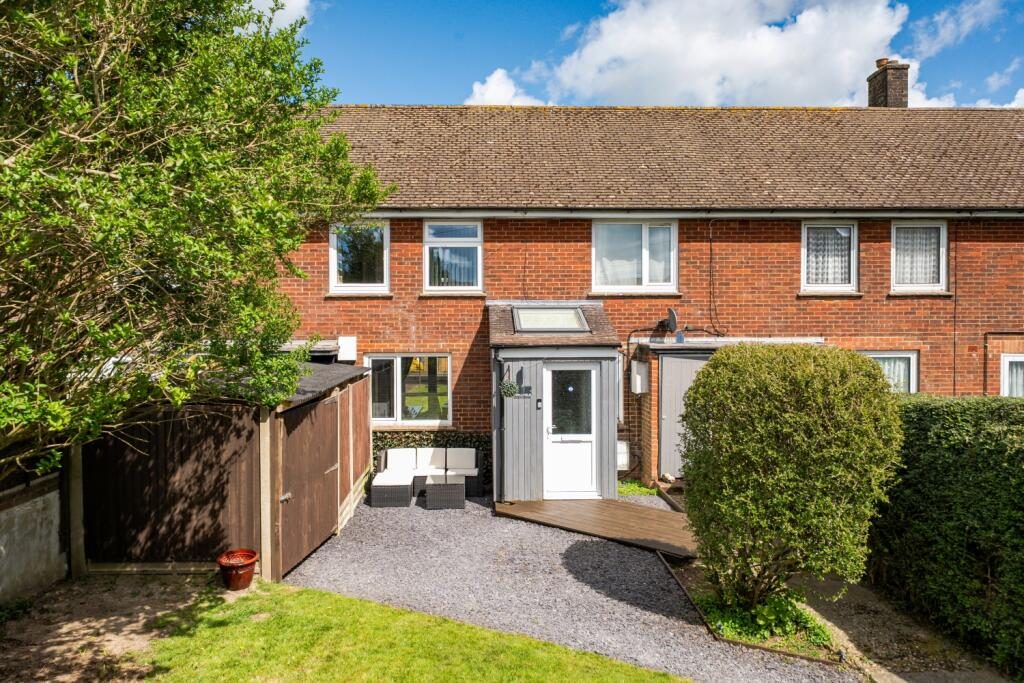 Millfield, Hawkinge, CT18