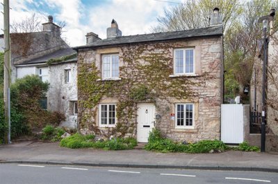 Property on Main Street, LA5 9PJ