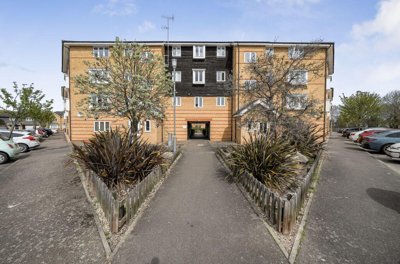 Property on Stanley Close, SE9 2BB
