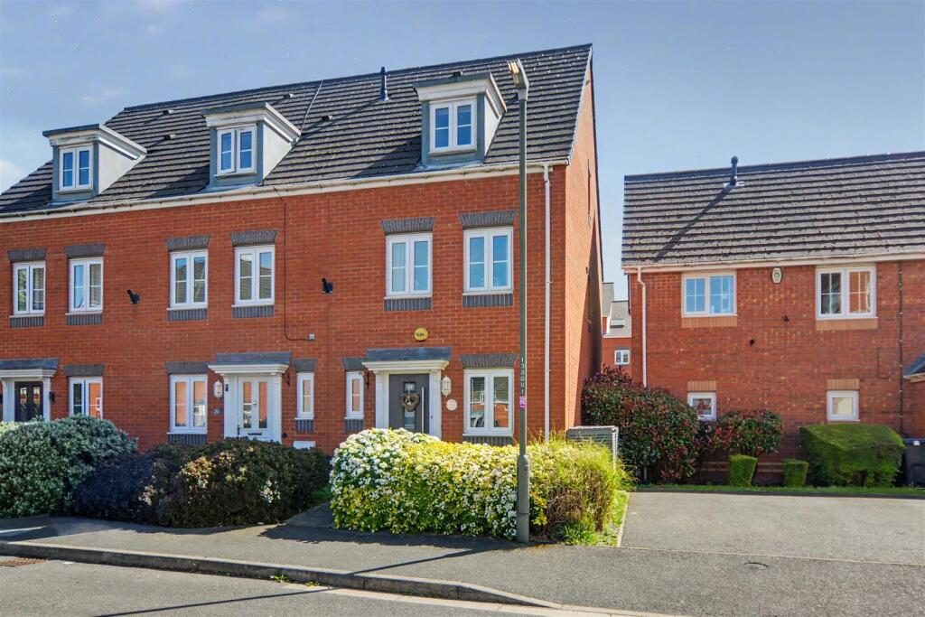 Terraced House
