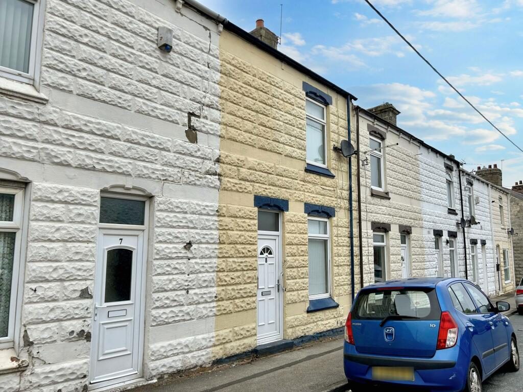 Terraced House
