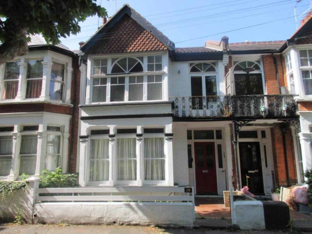 Property main image