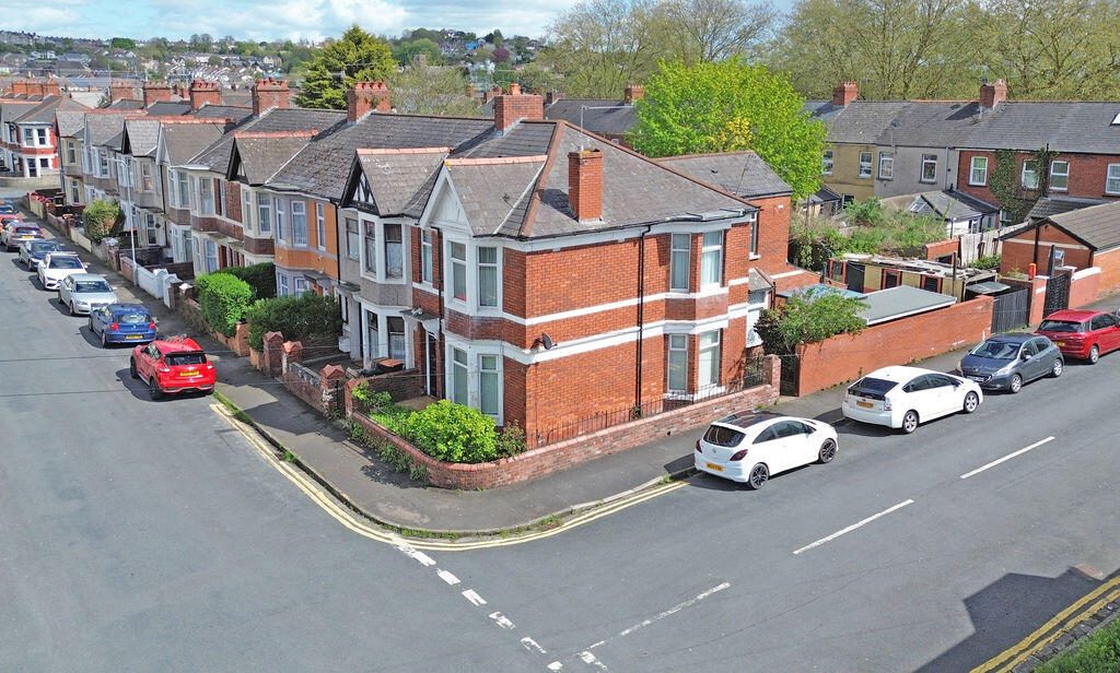Terraced House