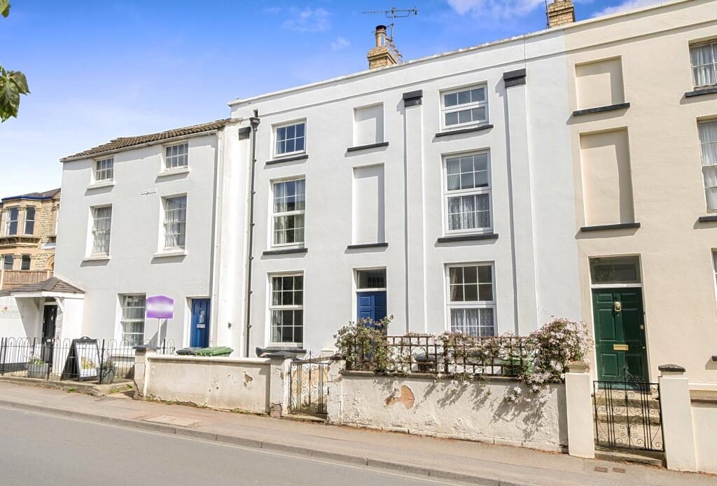 Terraced House