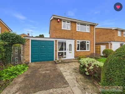 Property on Richmond Road, LL12 8AA
