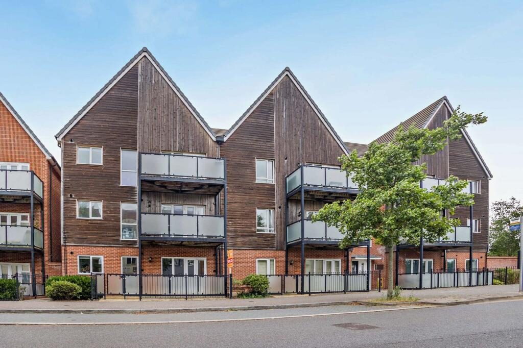 Property main image