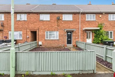 Property on Summerfield Gardens, NR33 9BS