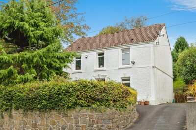 Property on Swansea Road, SA5 7HX