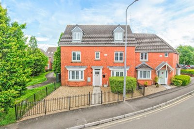 Property on Ffordd Morgraig, CF14 5EW