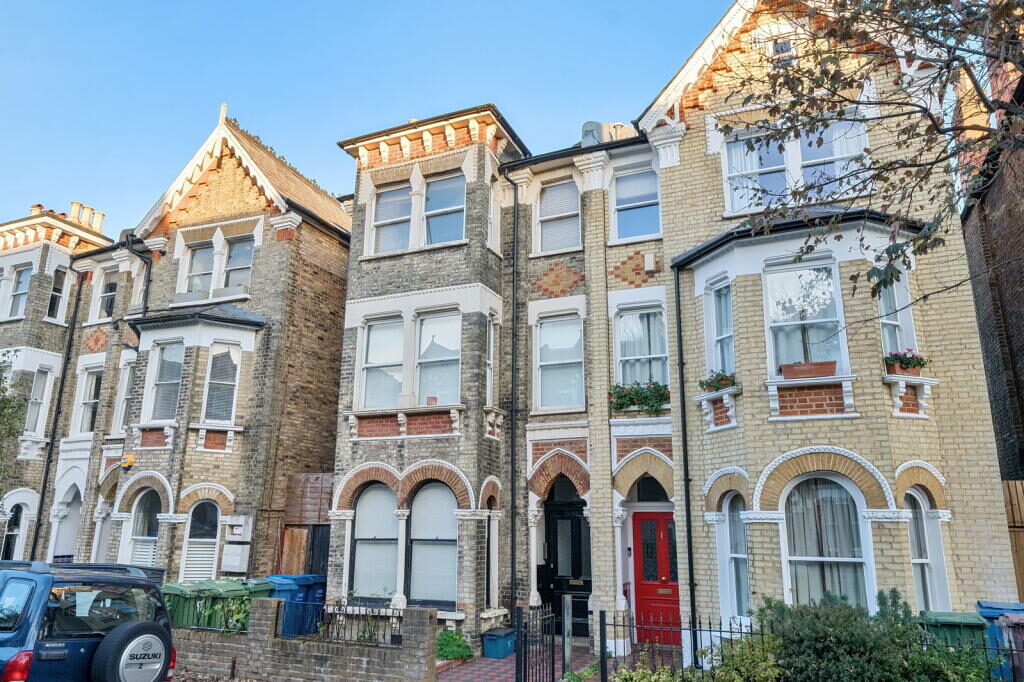 Property main image