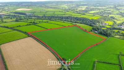 Property on SA38 9EU