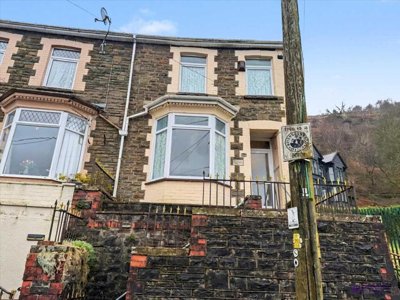 Property on Llyn Crescent, CF43 4LH