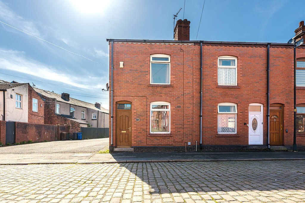 Terraced House