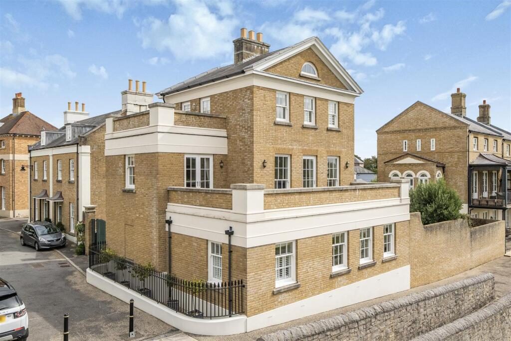 Detached House