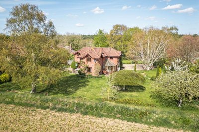 Property on Cross Road, NR10 5AN