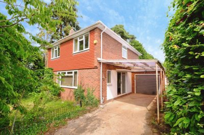 Property on Admirals Close, HR1 1BU