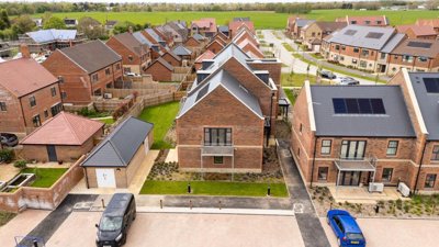 Property on Beckett Drive, OX14 3XA