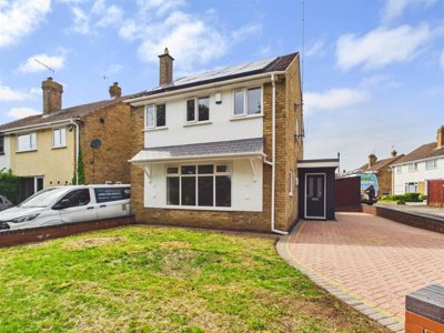 Property on Stourbridge Road, DY10 2UY
