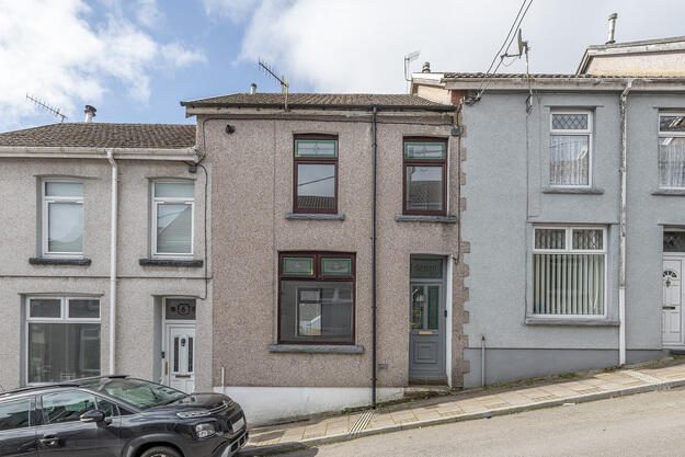 Terraced House