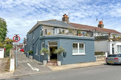 Property on River Road, BN17 5BZ