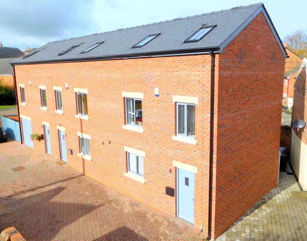 Terraced House