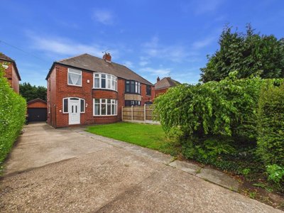 Property on Renishaw Avenue, S60 3LW