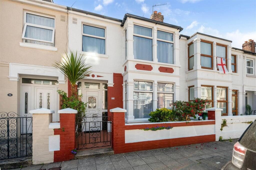 Property main image