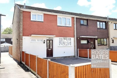 Property on Hereford Walk, SS14 3RE