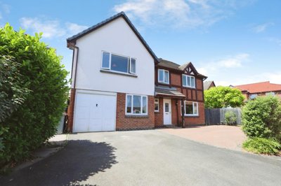Property on Orangewood Close, NG31 8QW