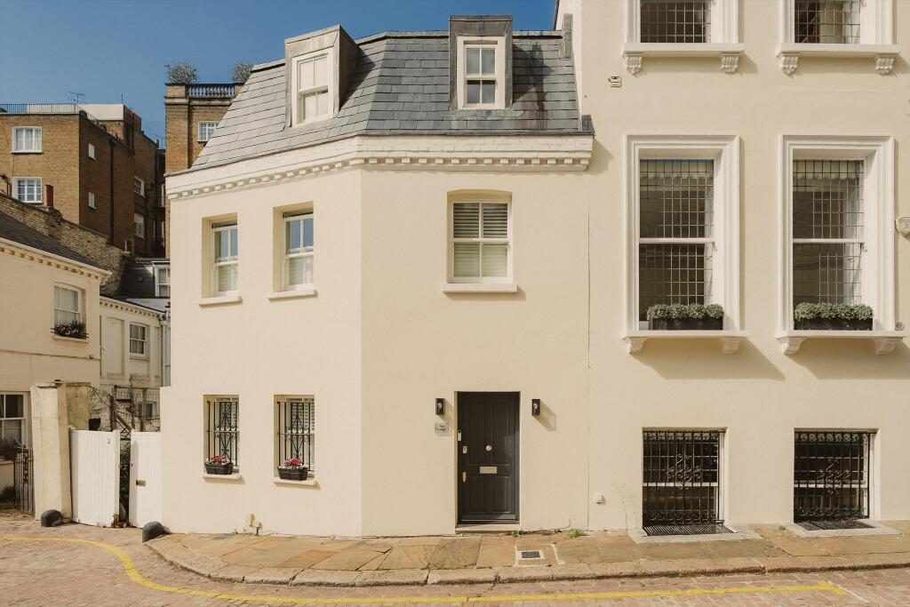 Terraced House