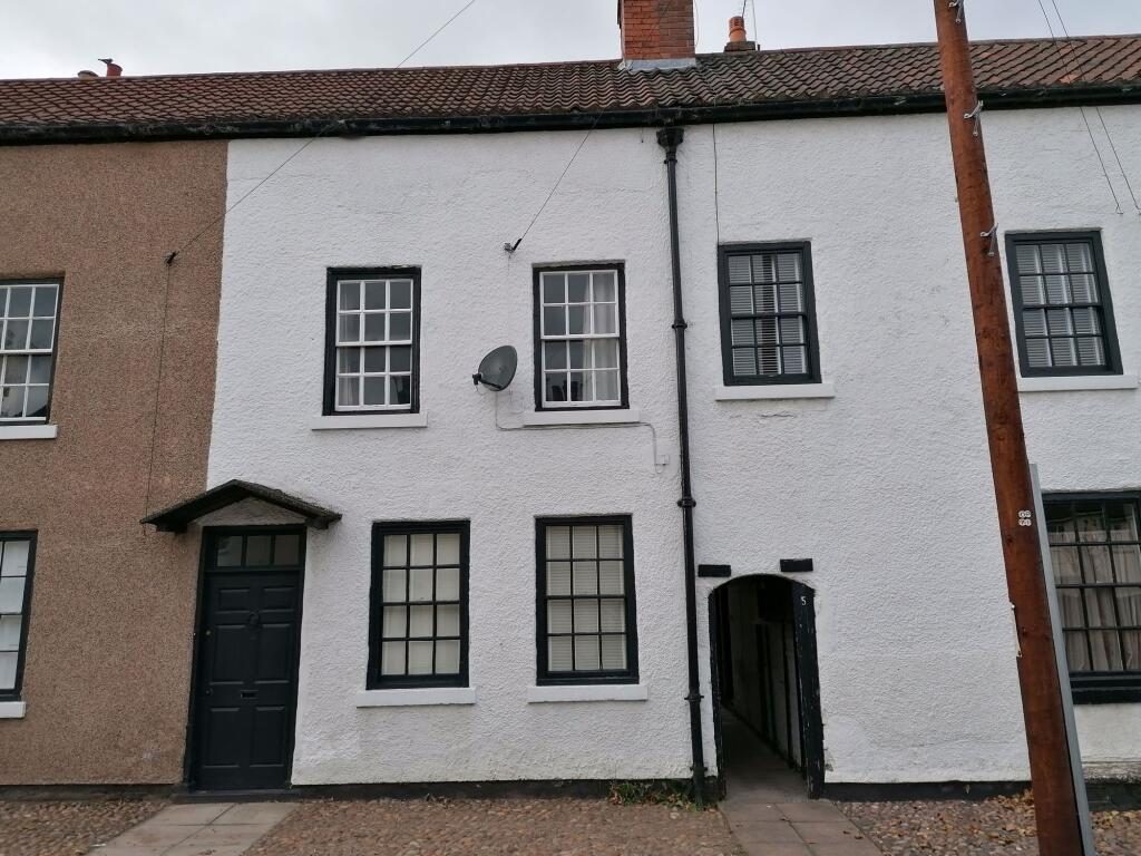 Property main image